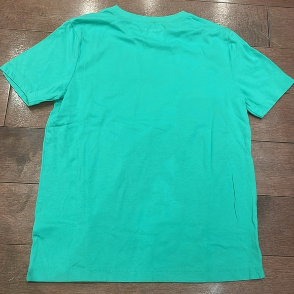 Old Navy Green Happy Go Lucky Graphic T-Shirt - Picture 4 of 4